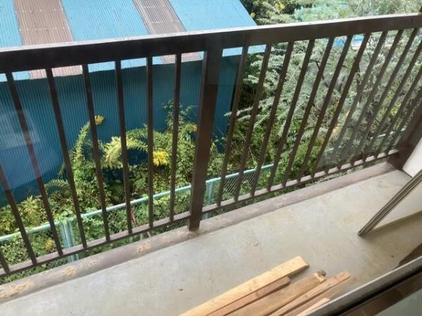 東荘(バルコニー)