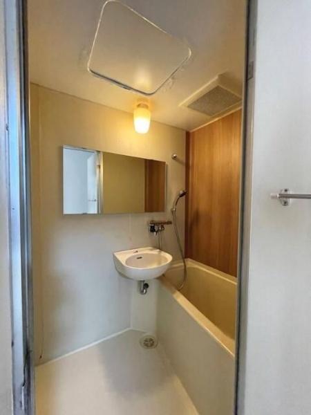 ReDEAL子安町(バス)