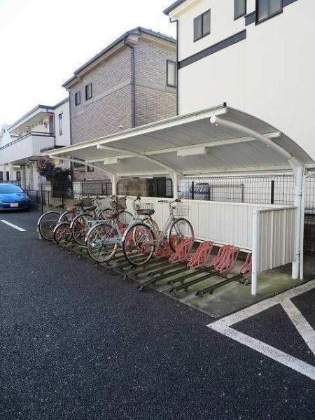 カーサ・ジャルディーノ.(その他)