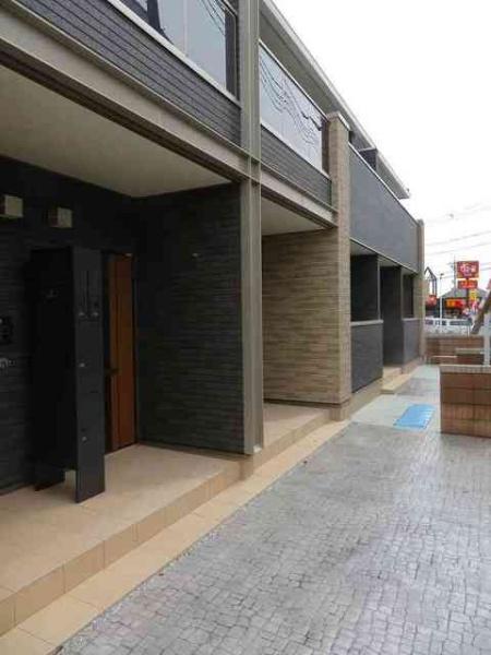 カメリア コート(エントランス)