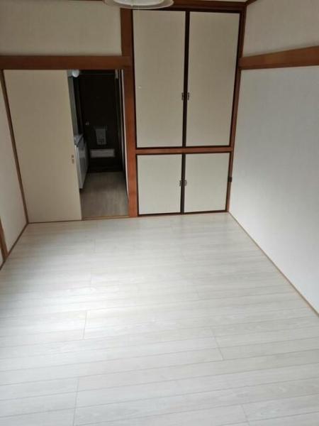 プライムあがた