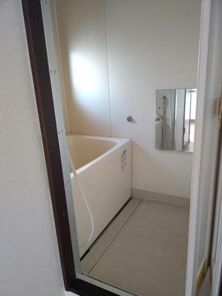 コーポからまつ