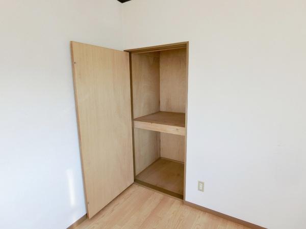 ドミール秋川(収納)