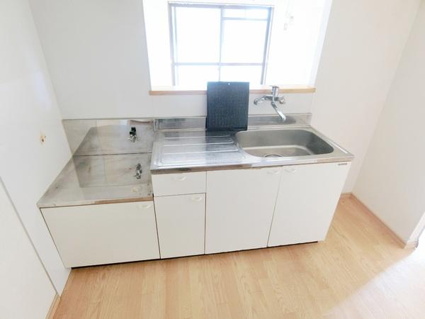 ドミール秋川(キッチン)