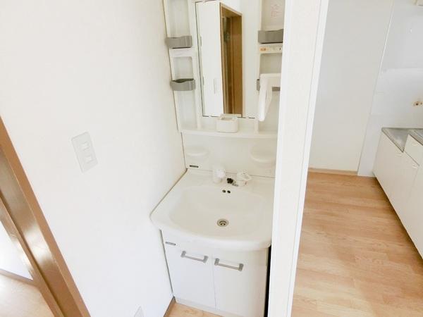 ドミール秋川(洗面台・洗面所)