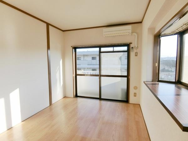 ドミール秋川(洋室)