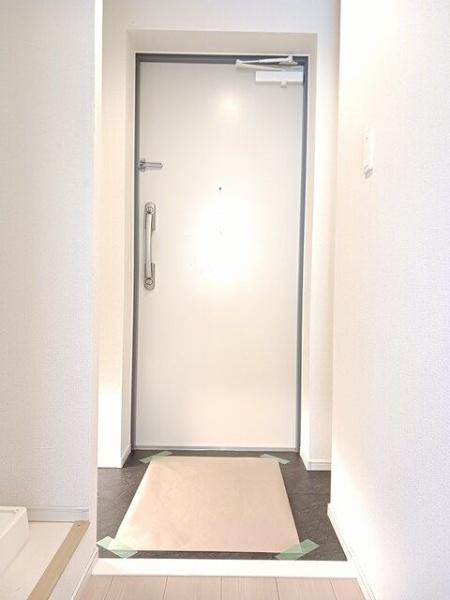 ライゼプラッツ(玄関)