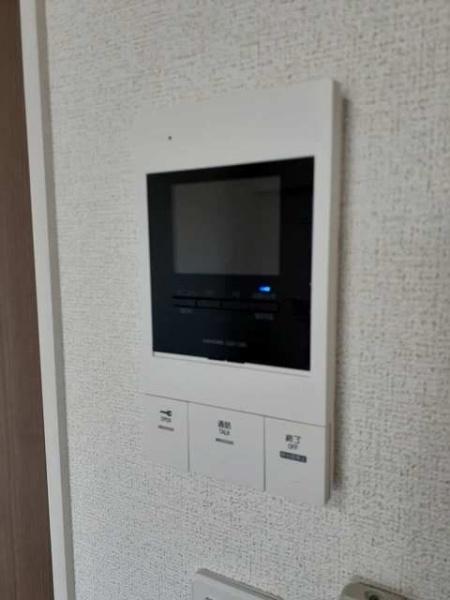 シャン・ヴァロン明神町