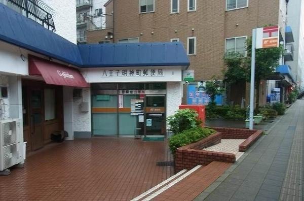 シャン・ヴァロン明神町