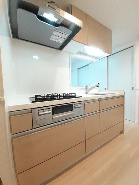 ヴィア・ラッテア