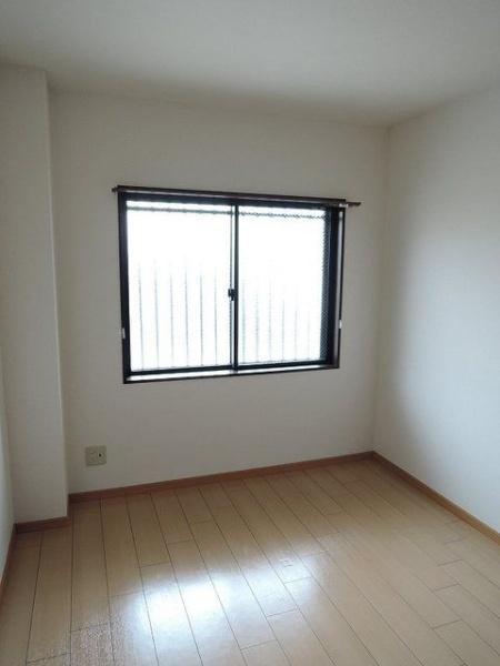 グリーンクレスト