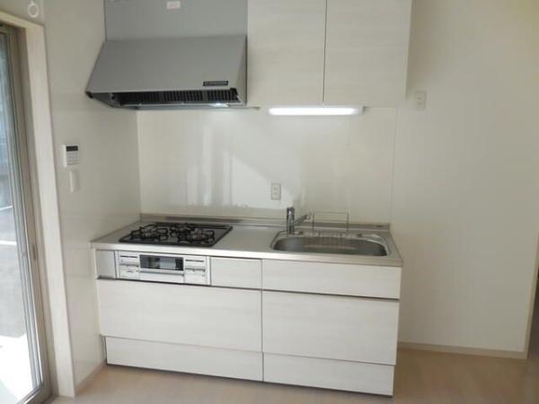 八王子市長房町の貸家