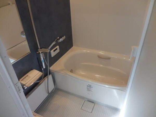 八王子市長房町の貸家