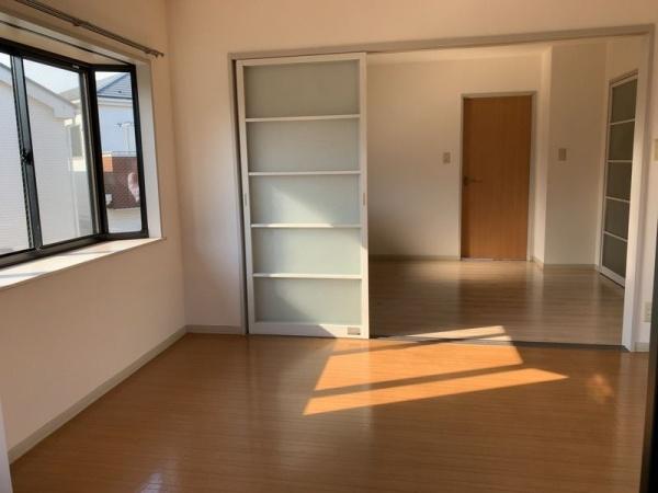 シャトルファーム