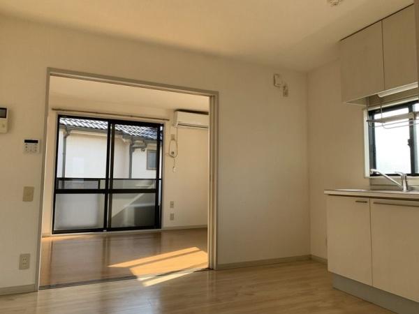 シャトルファーム