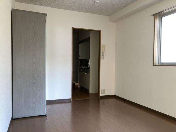 メゾンド・ドゥミュー