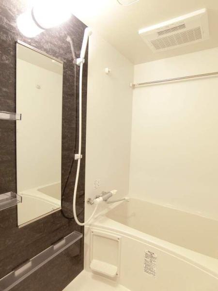 リブリ・ルミエール日野