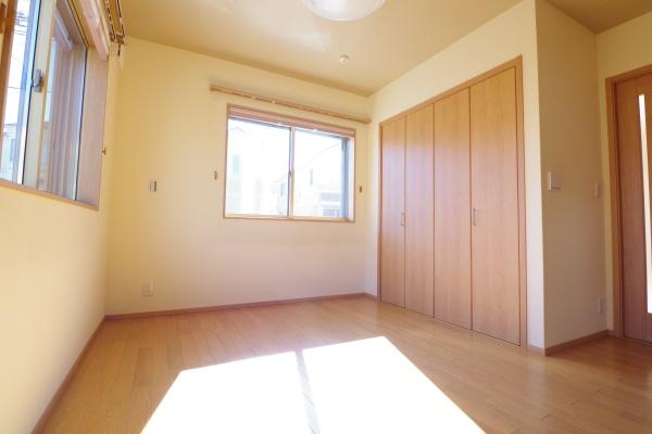 子安町二丁目貸家1階部分