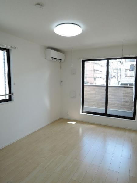 ルミエール　モンドB