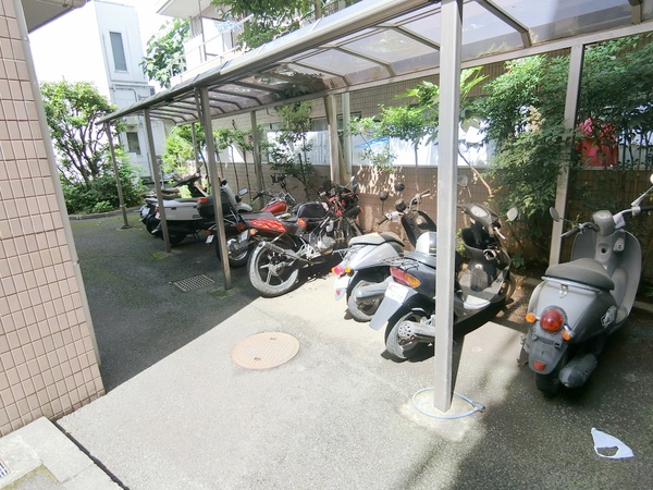 グロブナーハウス八王子