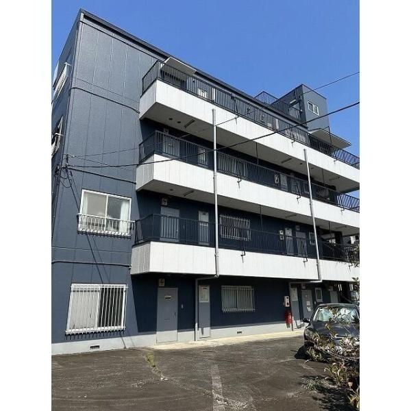 ウモーレ(UMOORE)