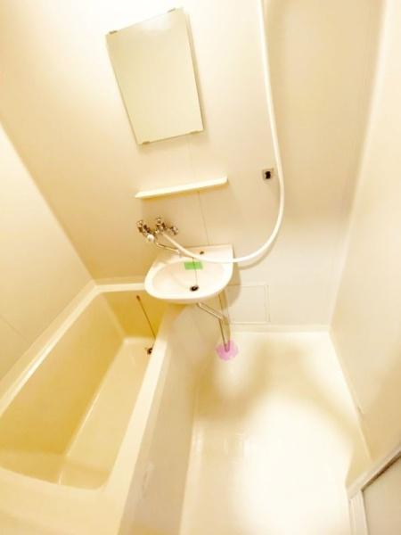 ホワイトウイング東浅川