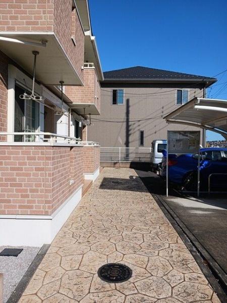 テラス・リバーサイド