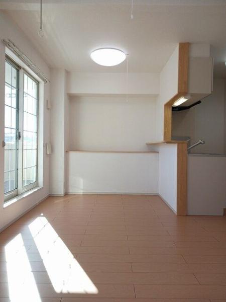 テラス・リバーサイド