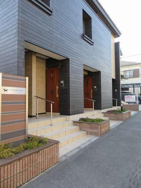 フォンターナ・コート