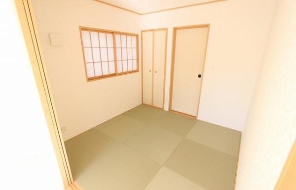 クレイドルガーデン八王子市犬目町第35　（2号棟）0001