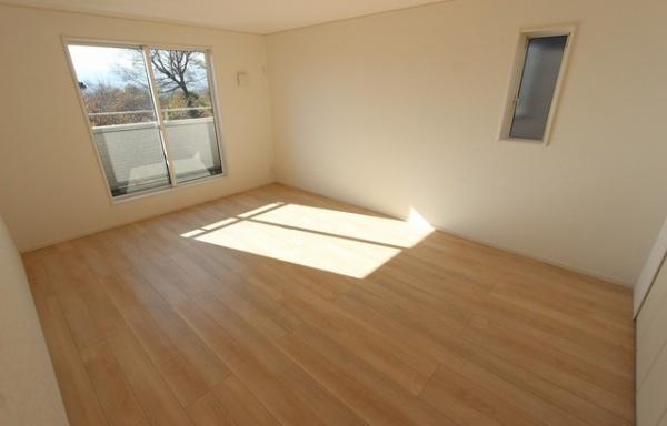 クレイドルガーデン八王子市犬目町第35　（2号棟）0001