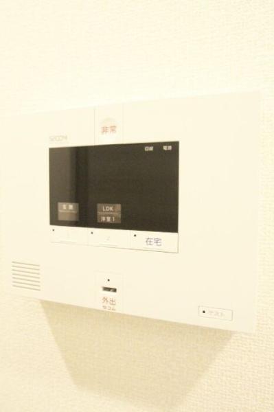 コージーコート・F