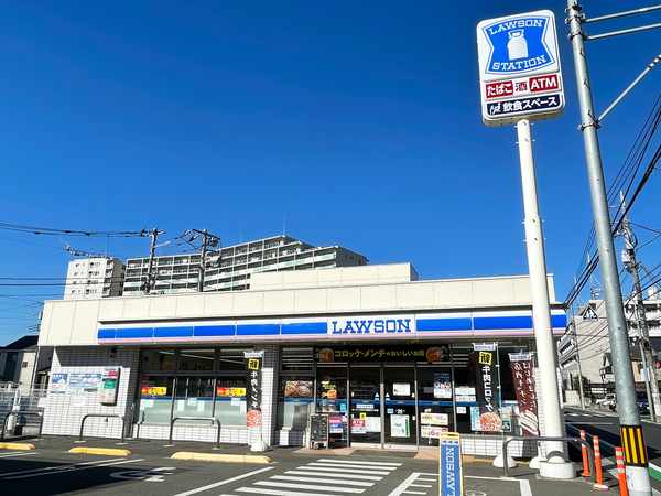 草間ビル(ローソン)
