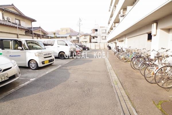 八王子市大和田町６丁目のマンション
