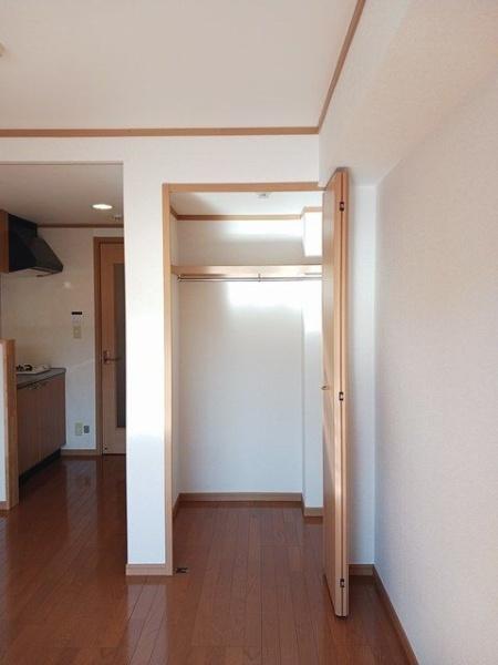 コモド　プレッソ
