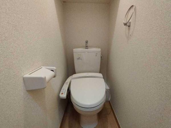 レオパレス大和田