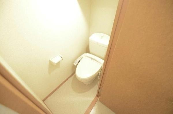 レオパレス日向坂