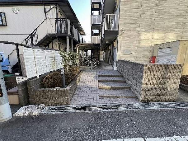 レオパレス南大和田