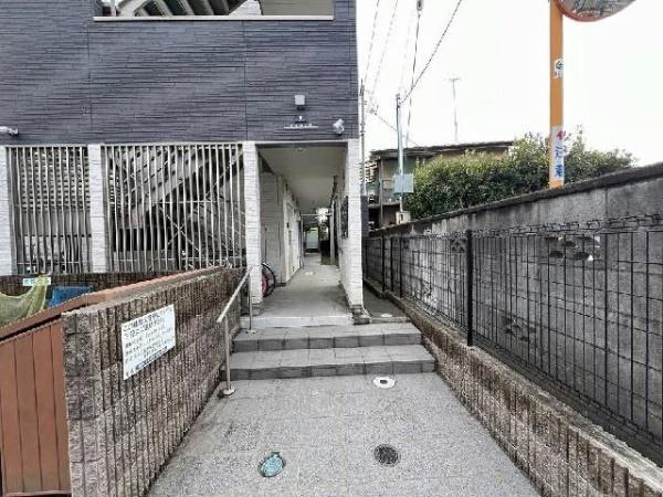 クレイノタイキョウ