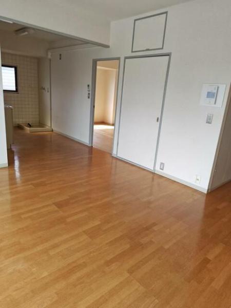 八王子市子安町１丁目のマンション