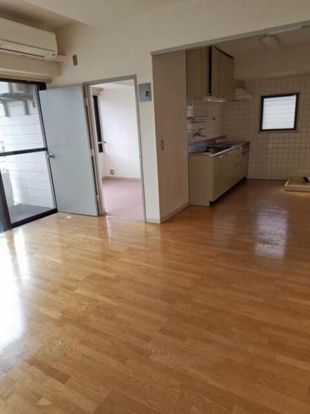 八王子市子安町１丁目のマンション