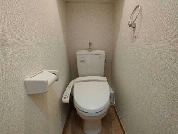 レオパレス大和田
