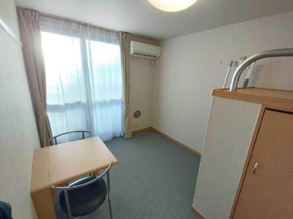 レオパレス大和田