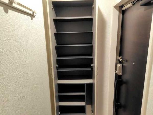 Dフラット東平山　B棟