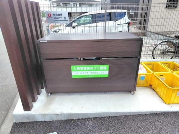 Dフラット東平山　B棟