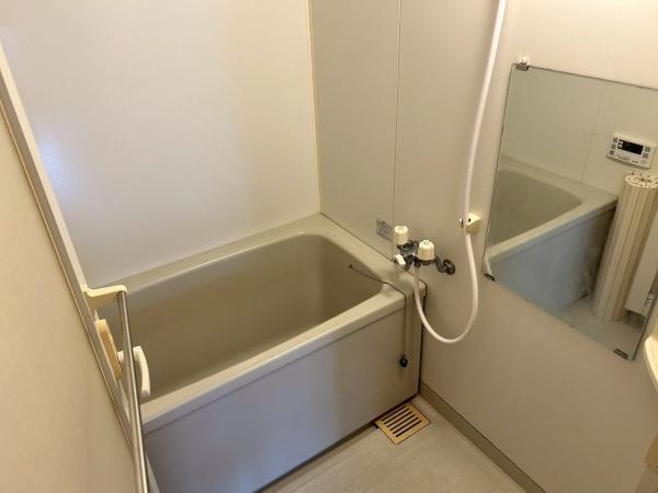 タッチ塚口