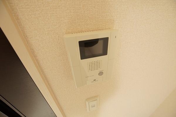 尼崎市武庫川町１丁目のハイツ