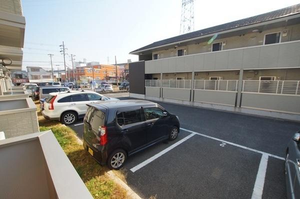 尼崎市武庫川町１丁目のハイツ