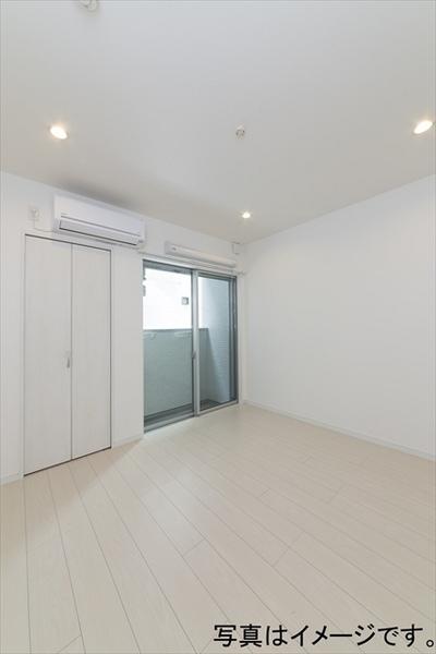 尼崎市次屋２丁目のハイツ