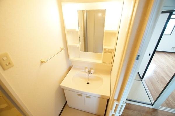 尼崎市大島１丁目のマンション